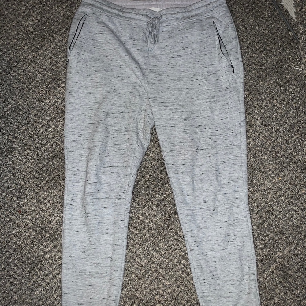 Men’s Grey joggers